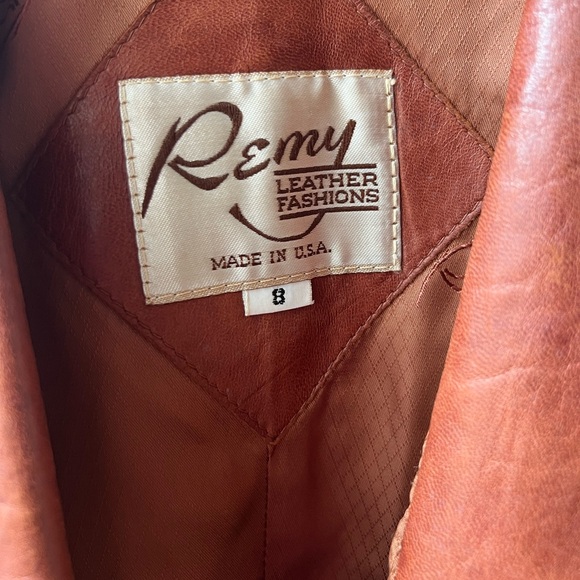 Vintage brown leather jacket - Picture 2 of 4